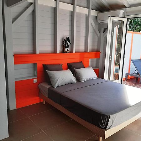 Caraibes Cottages Corail Piscine Privee A 900M De La Plage De Grande Anse 데샤이에스 외부 사진